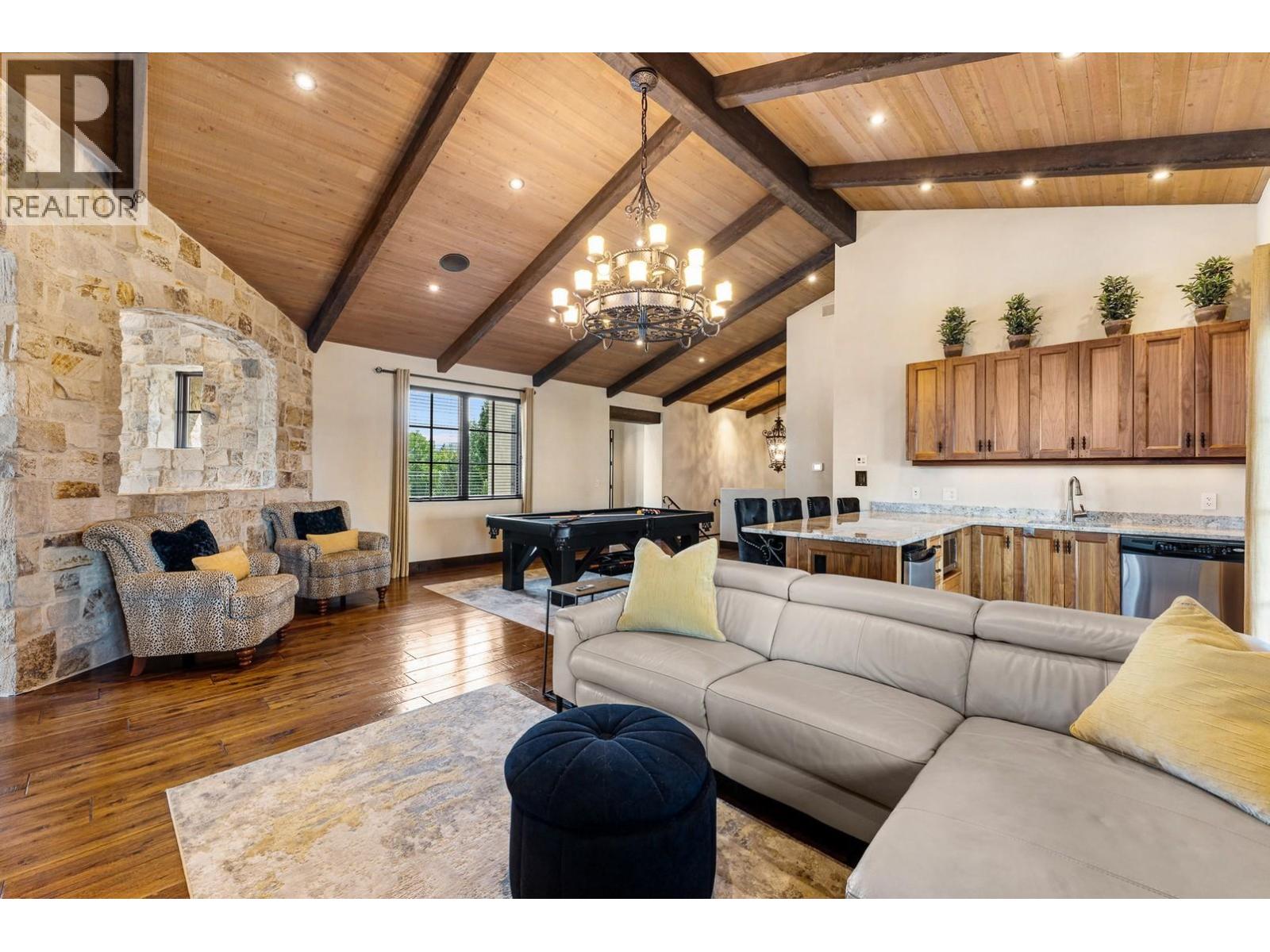 4303 Takla Road, Kelowna