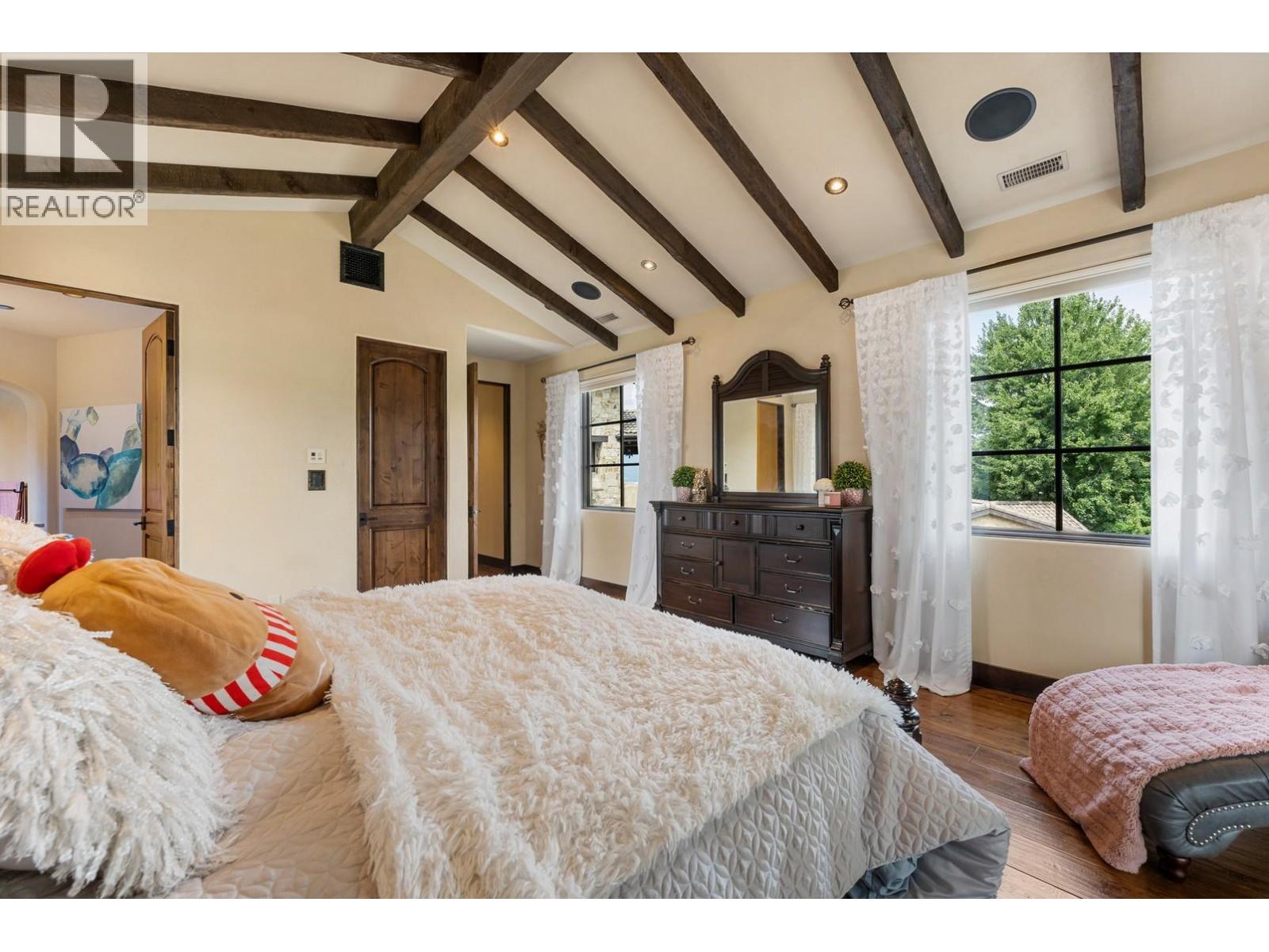 4303 Takla Road, Kelowna