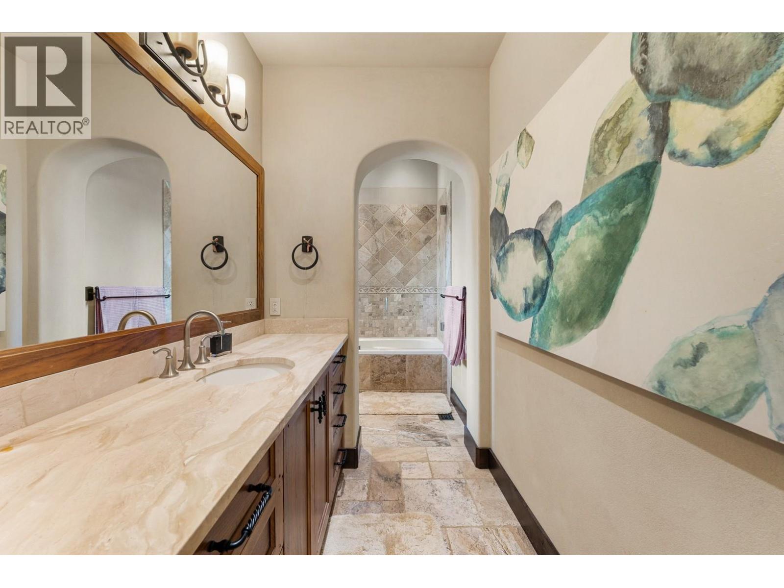 4303 Takla Road, Kelowna