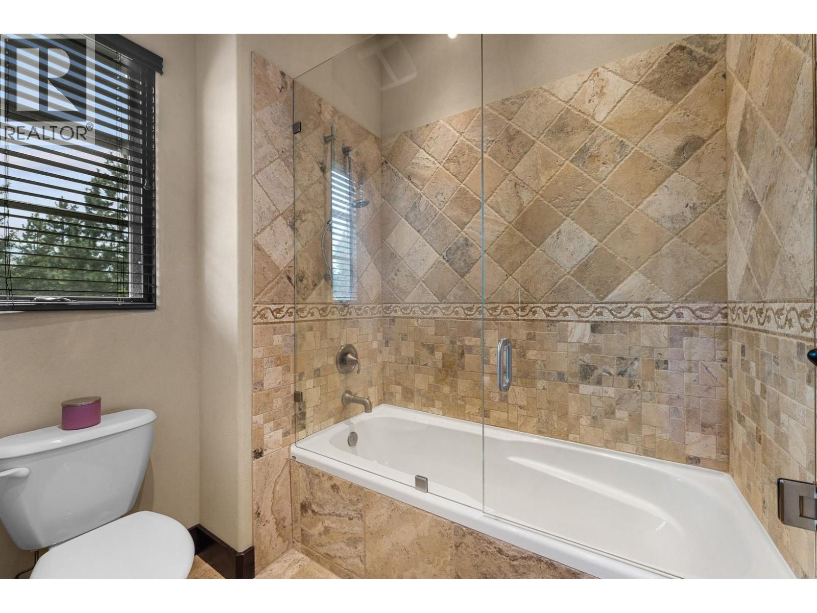 4303 Takla Road, Kelowna