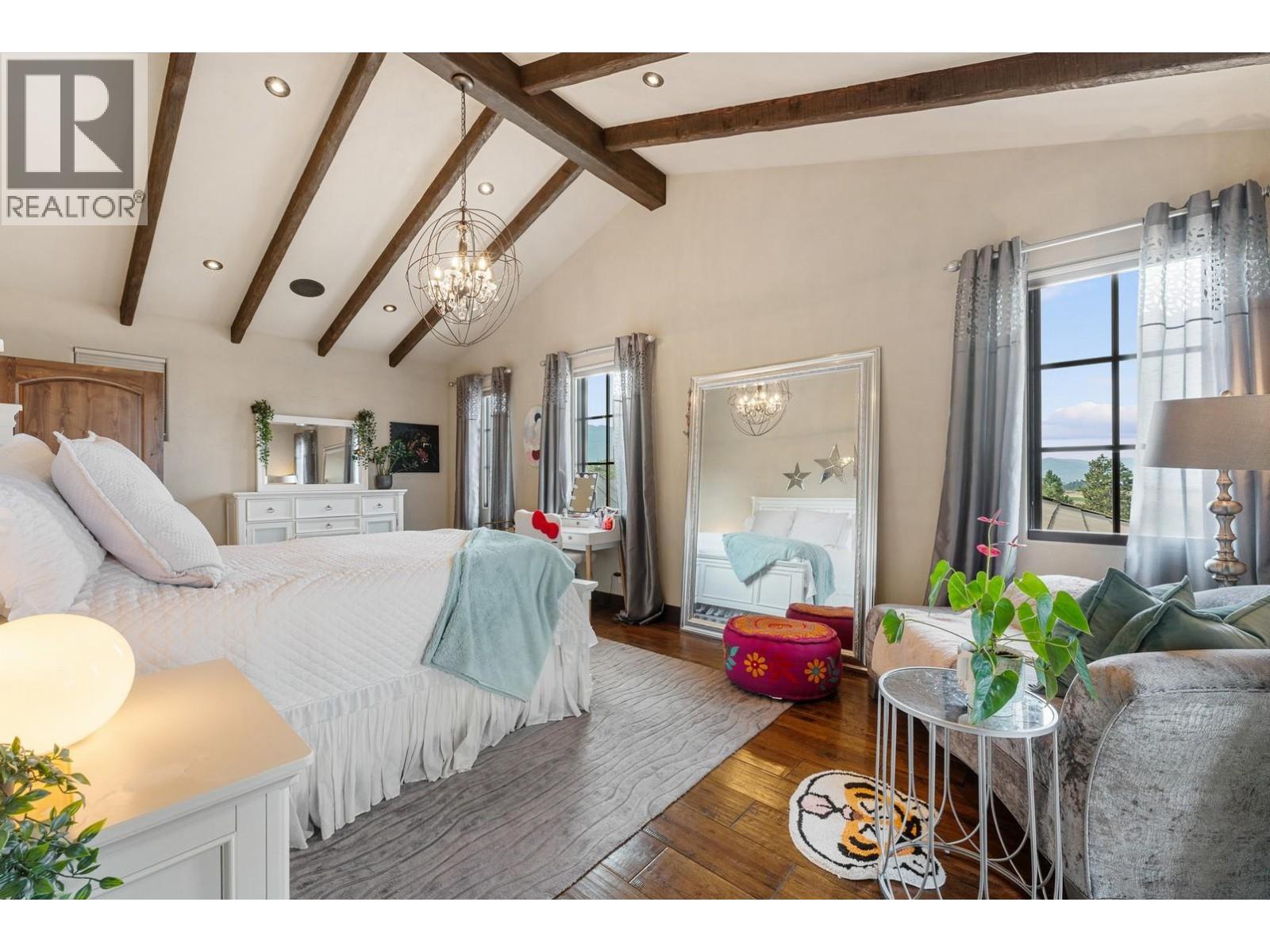 4303 Takla Road, Kelowna