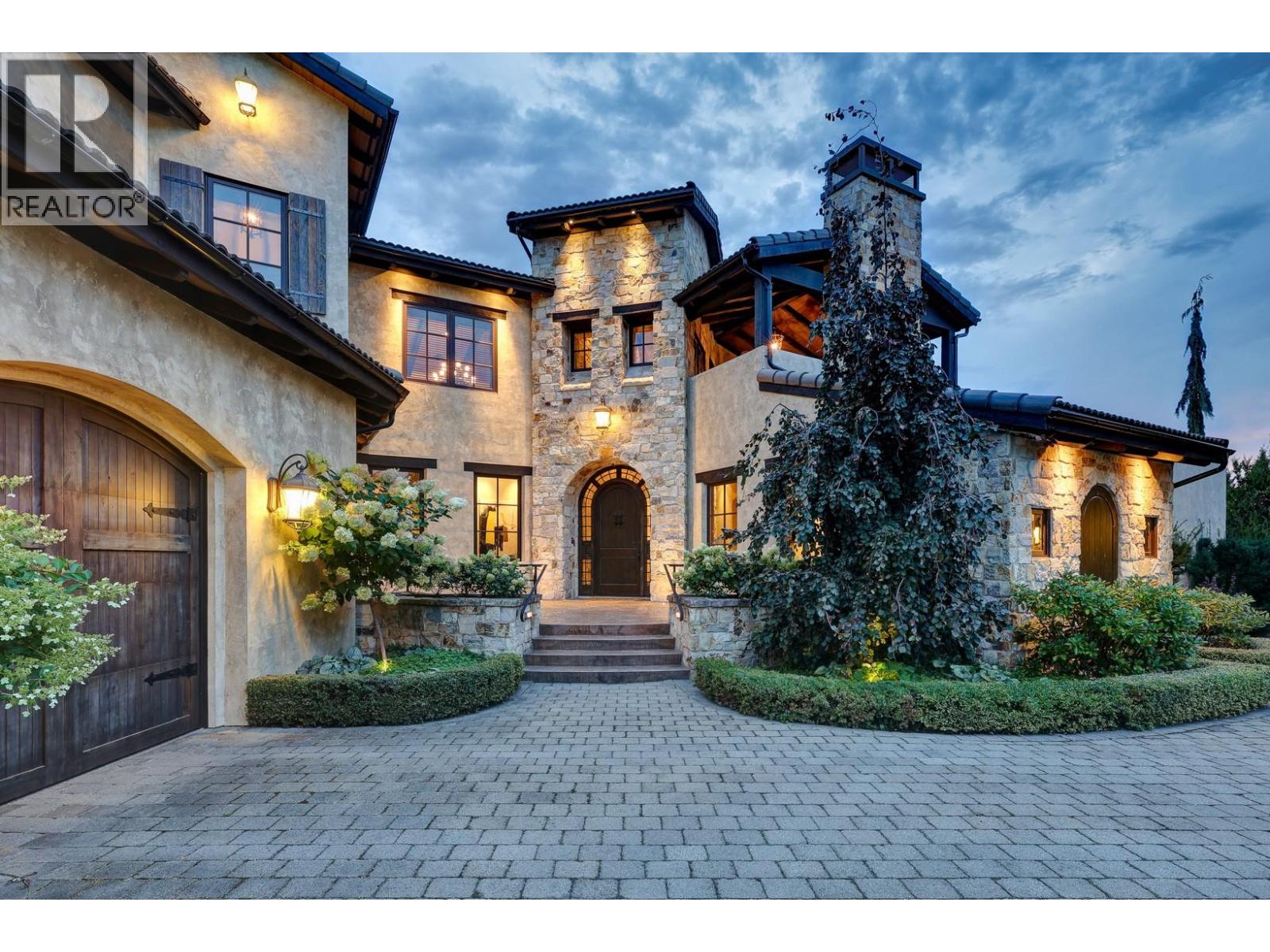 4303 Takla Road, Kelowna