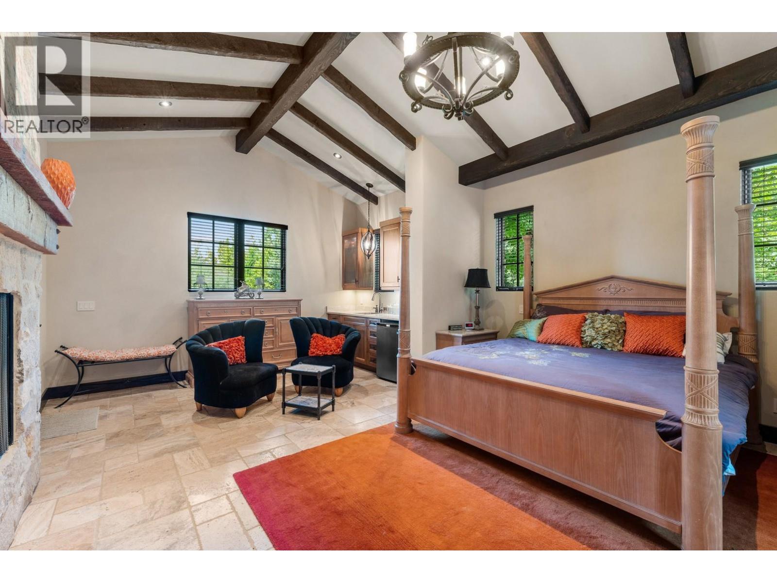 4303 Takla Road, Kelowna