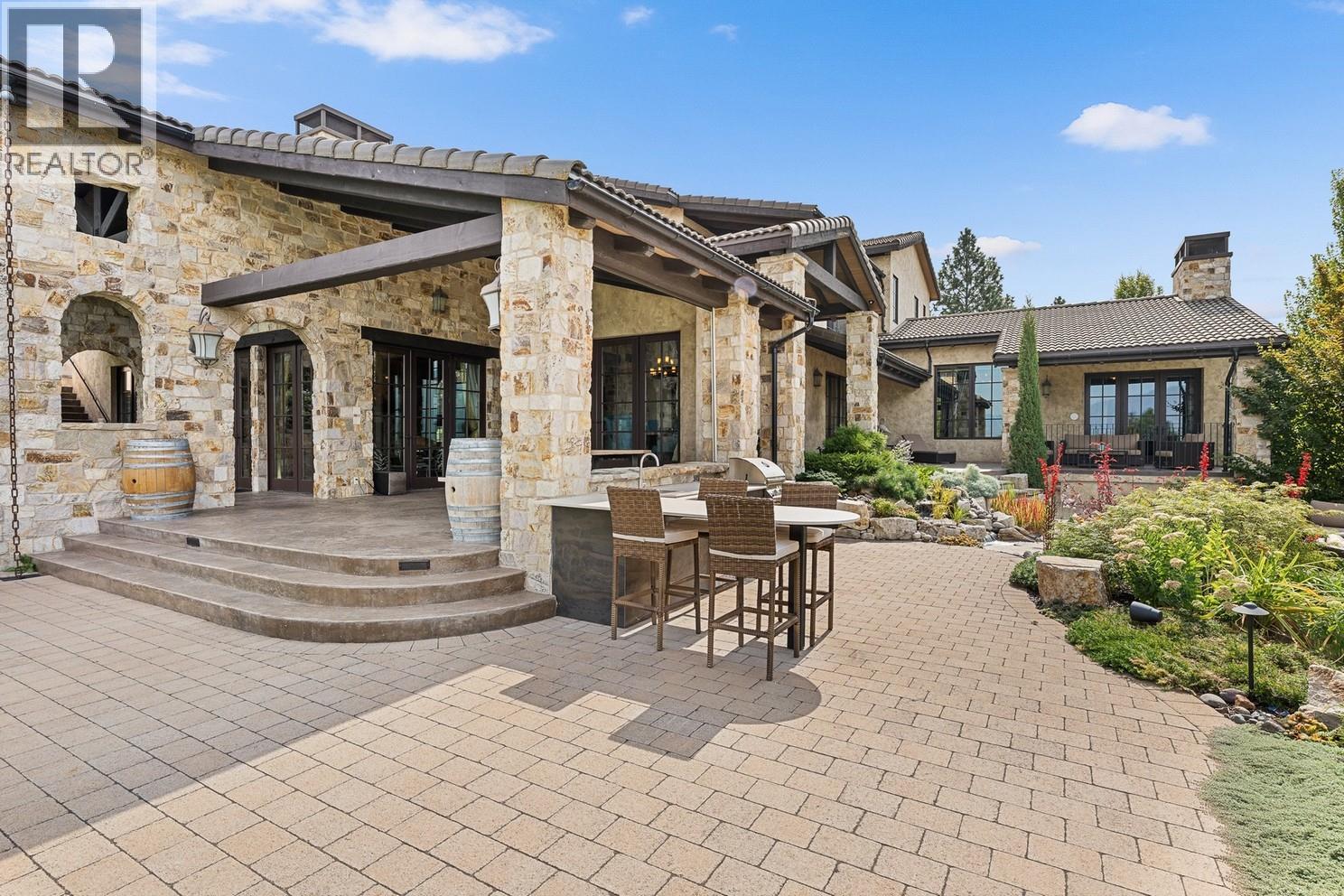 4303 Takla Road, Kelowna