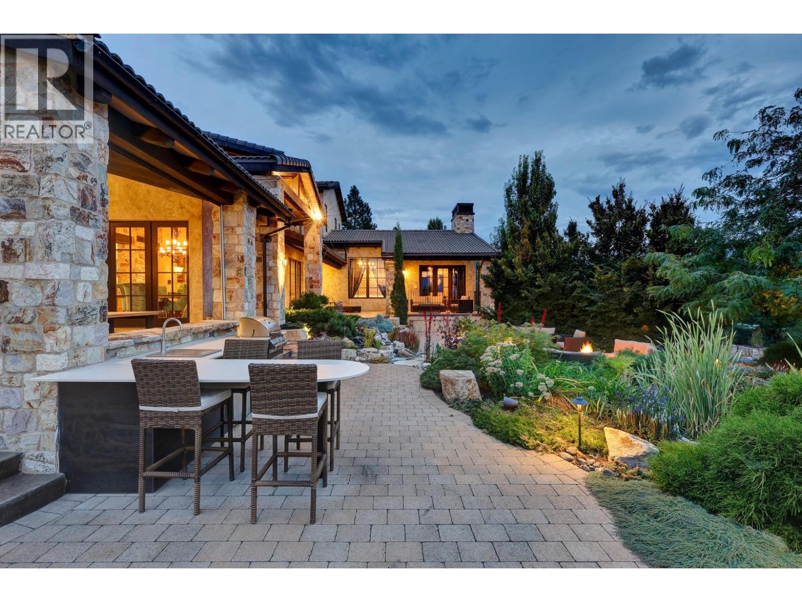 4303 Takla Road, Kelowna