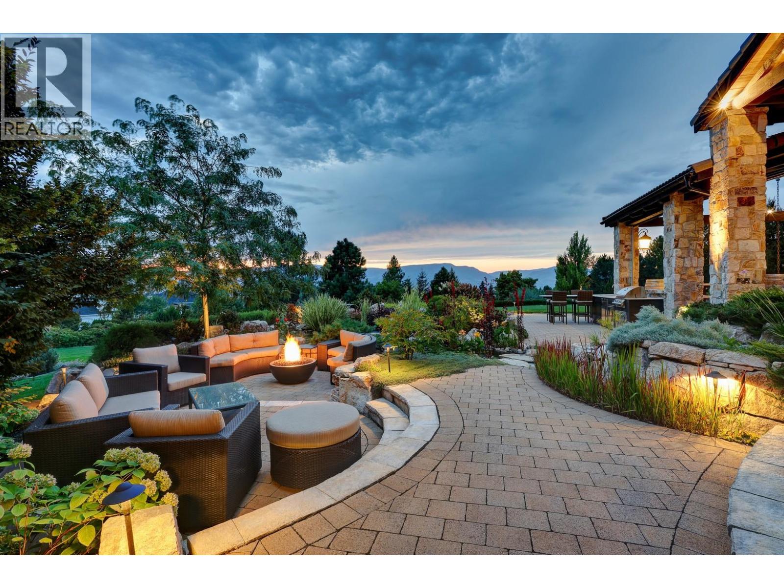 4303 Takla Road, Kelowna