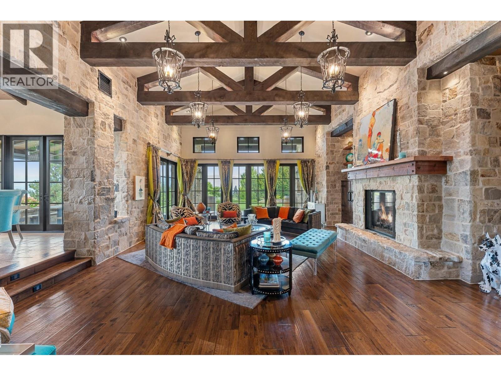 4303 Takla Road, Kelowna