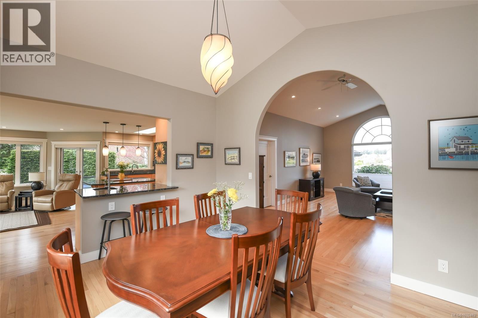 1513 JUNIPER PL - 13