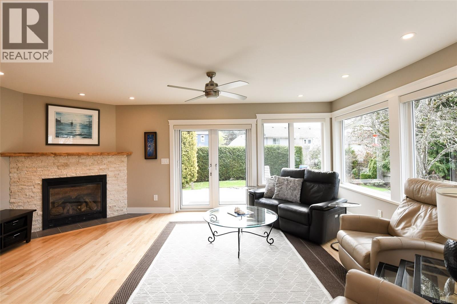 1513 JUNIPER PL - 26