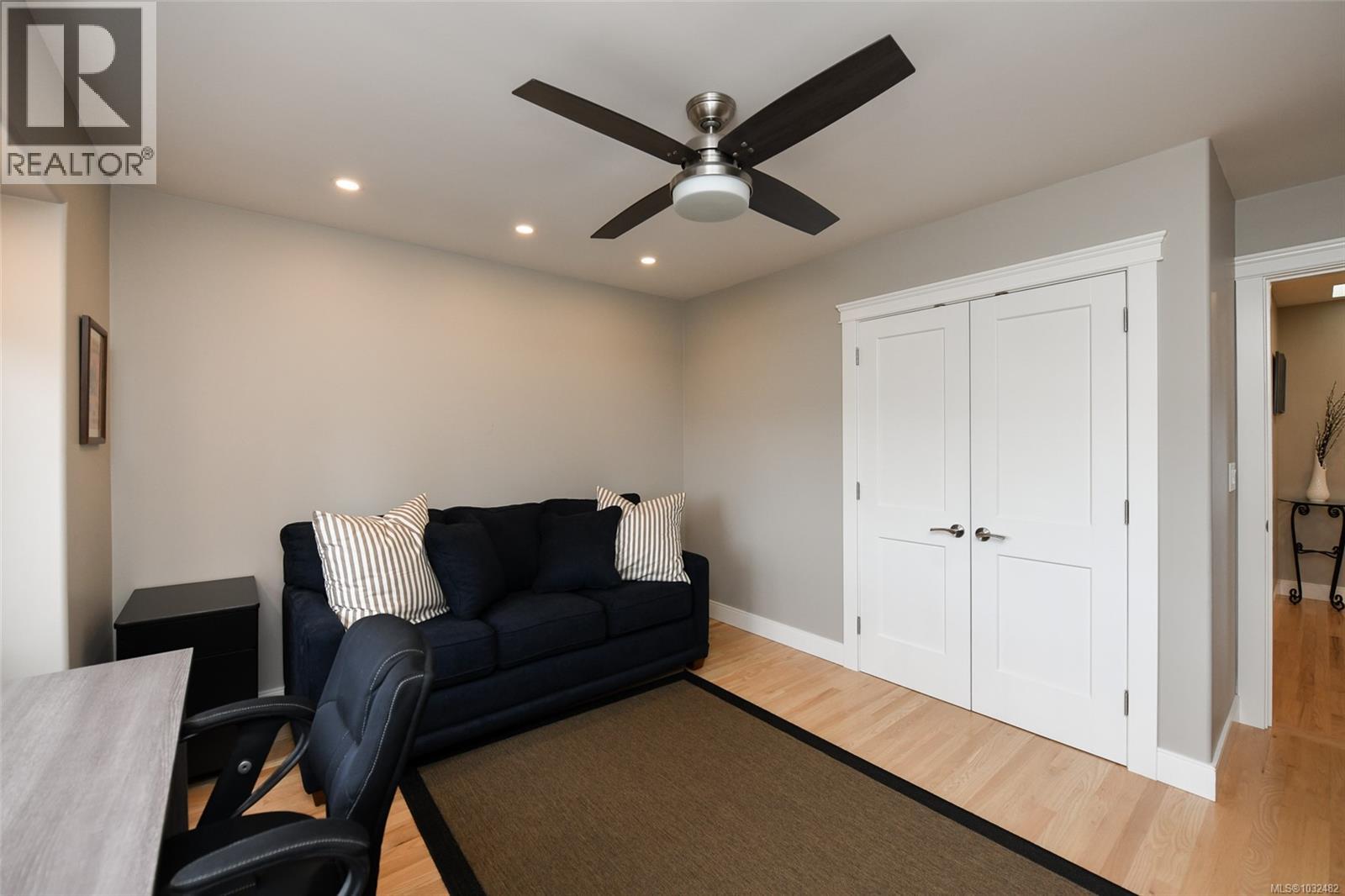 1513 JUNIPER PL - 38