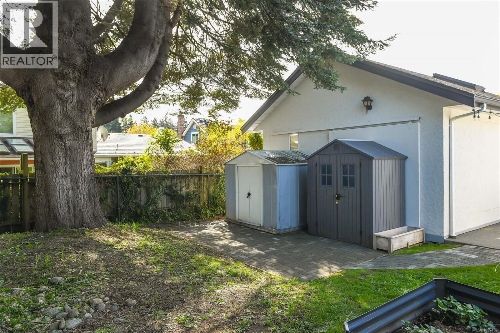 1513 JUNIPER PL - 59