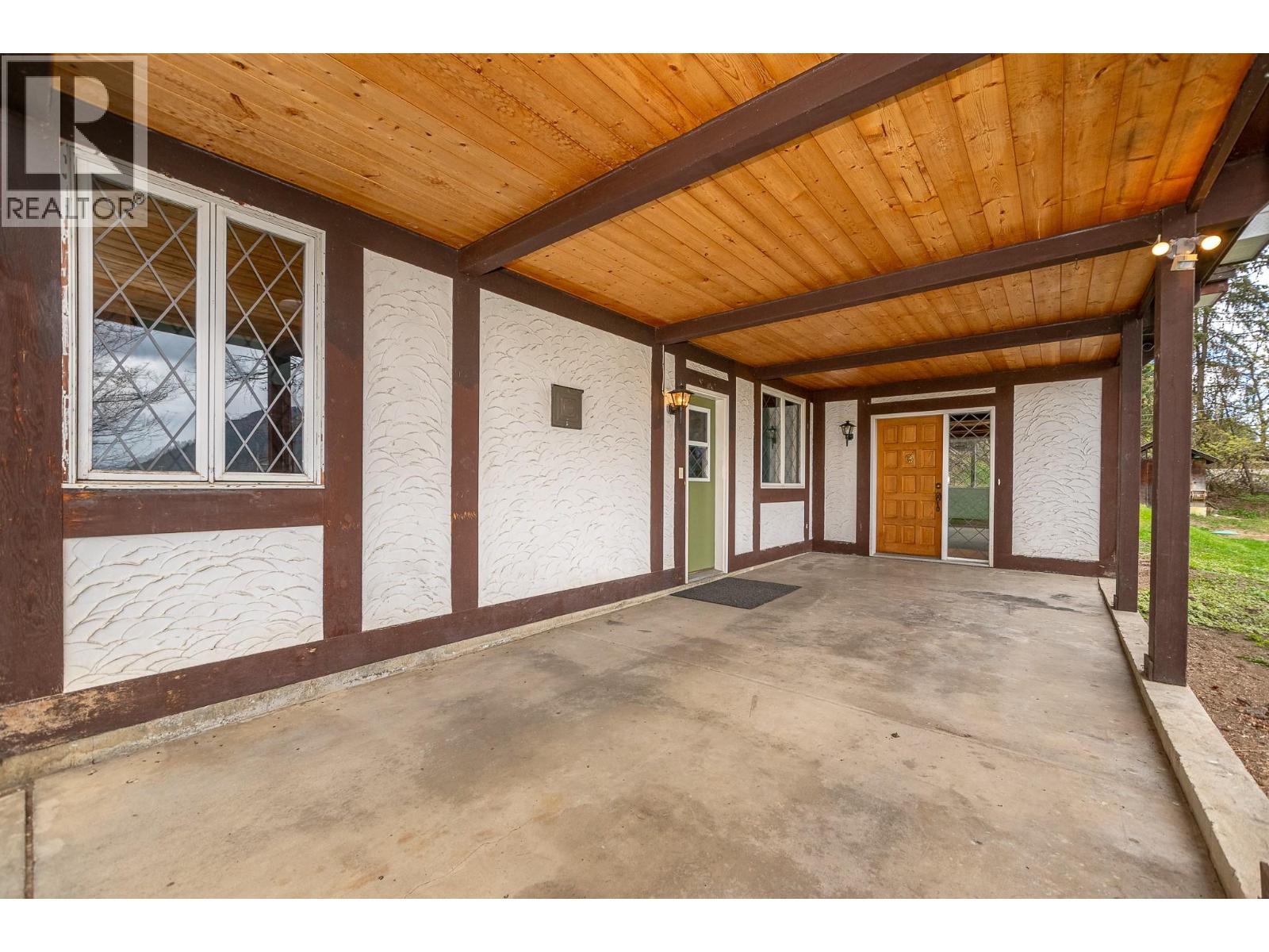 161 OLD SALMON ARM ROAD - 43