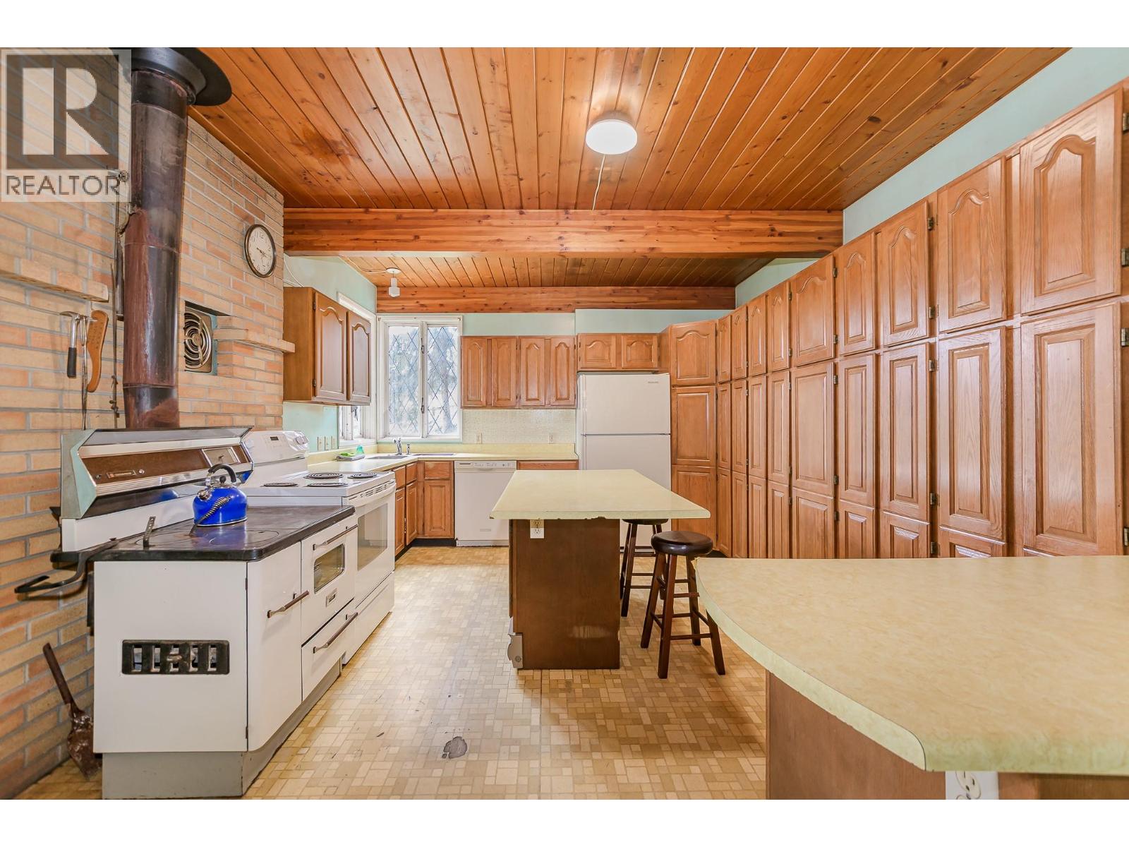 161 OLD SALMON ARM ROAD - 8