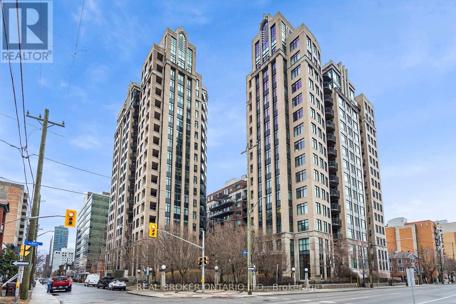 #810 235 KENT STREET - 2