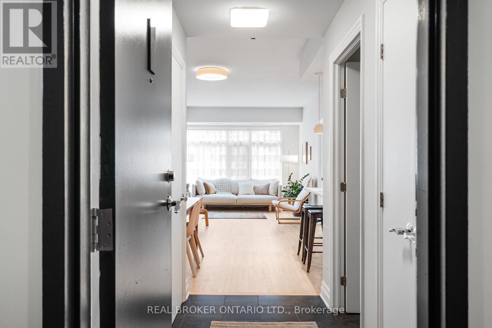 #810 235 KENT STREET - 7