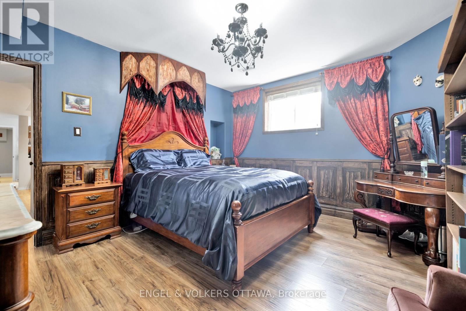 453 RAHUL CRESCENT — photo 48