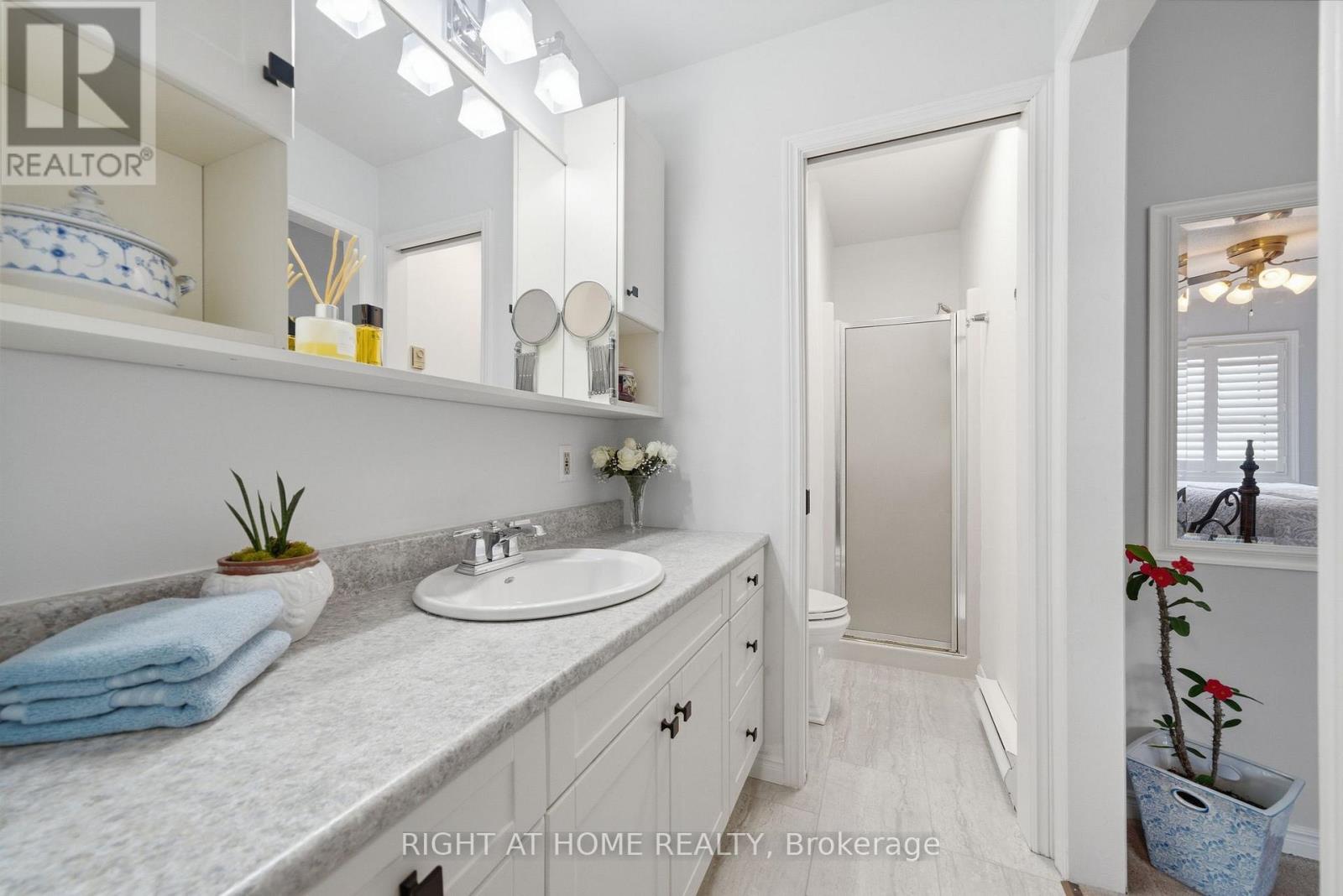 20 ARGYLE CRESCENT - 14