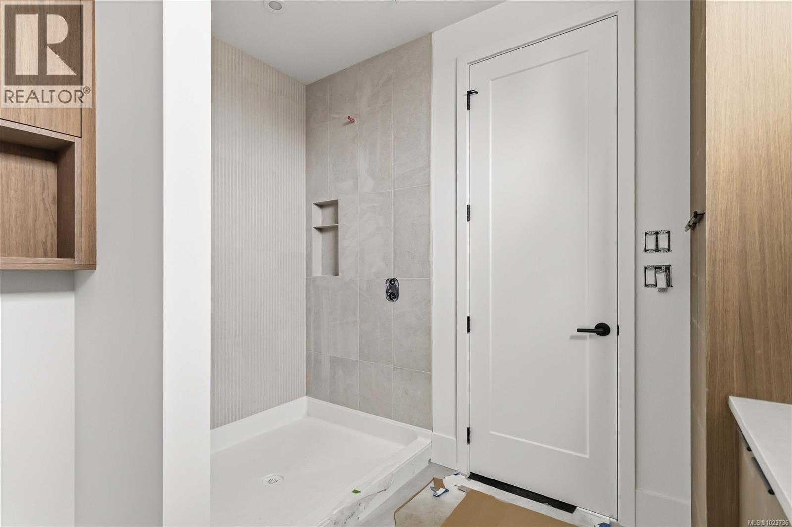 #3 1434 Brooke St - 9