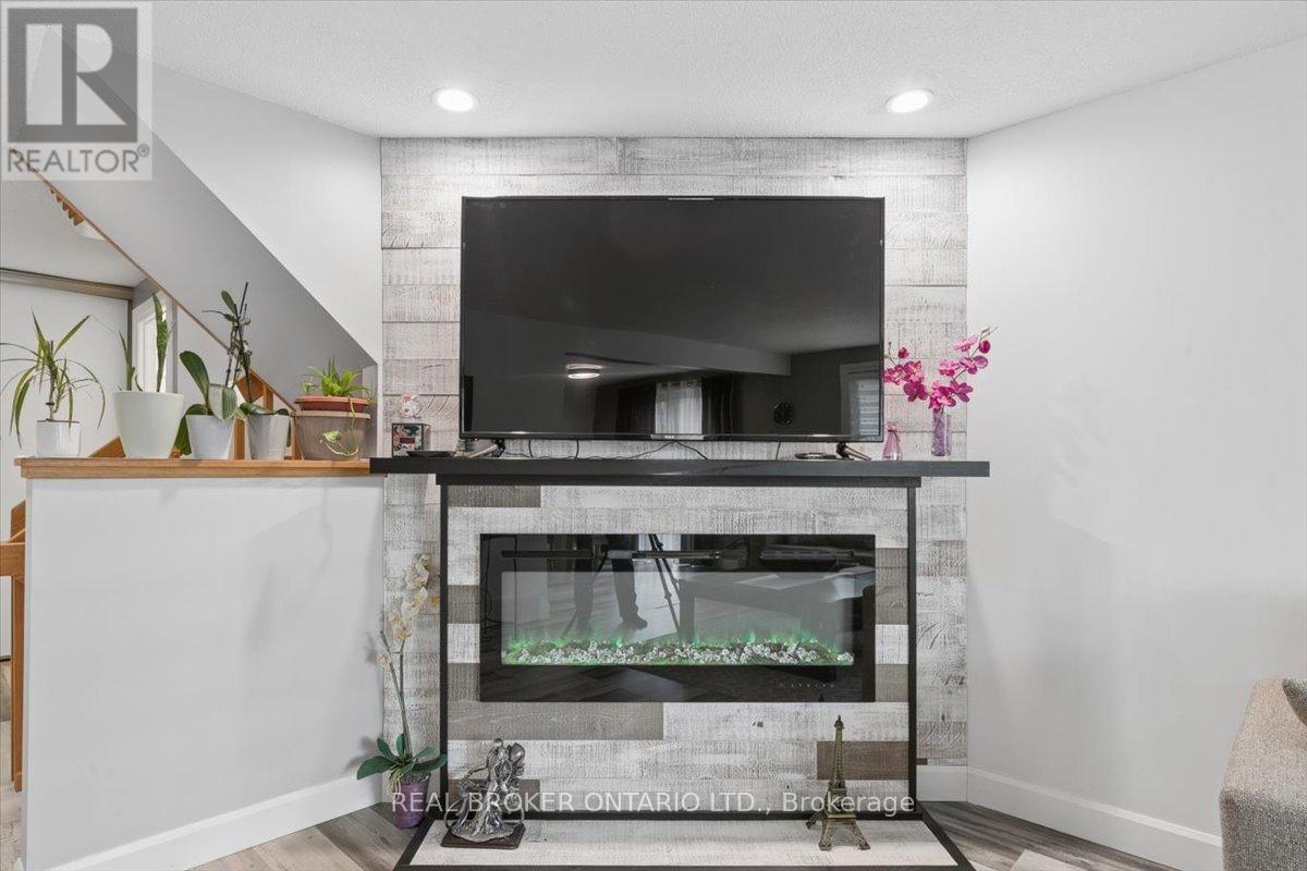 #3 481 BEECHWOOD DRIVE - 16