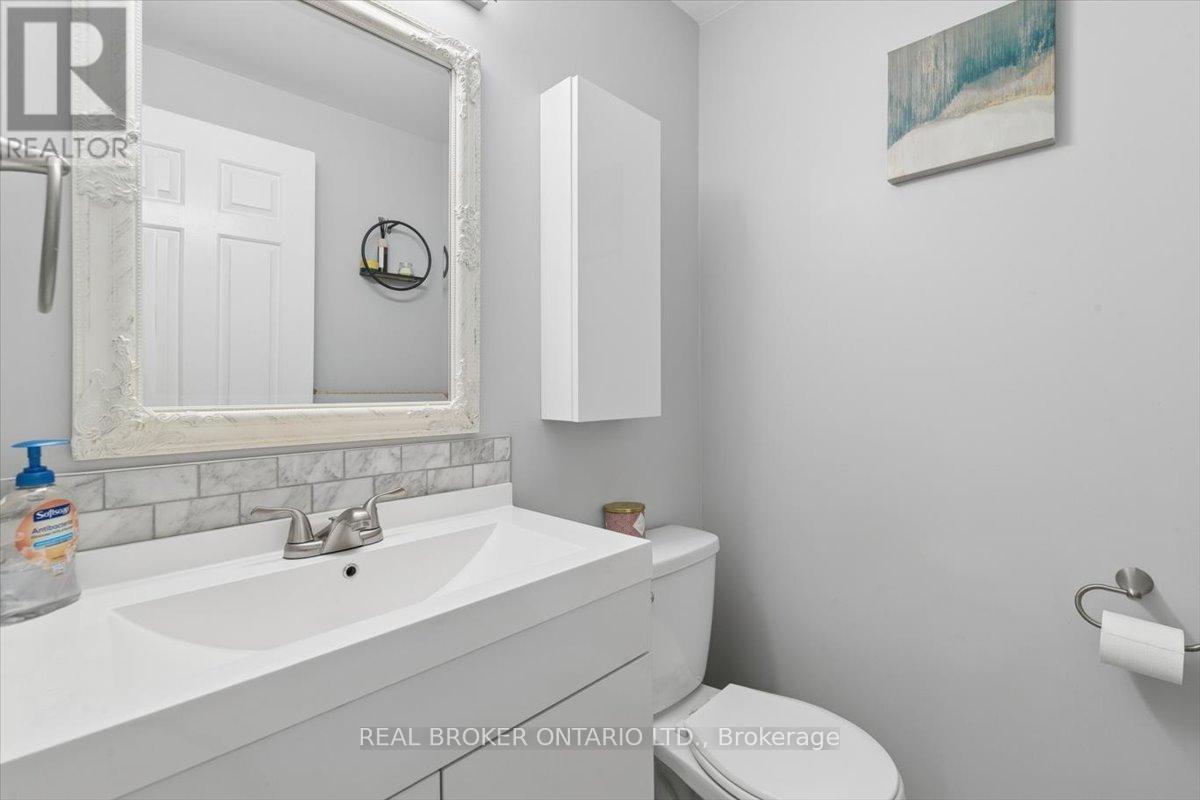 #3 481 BEECHWOOD DRIVE - 18