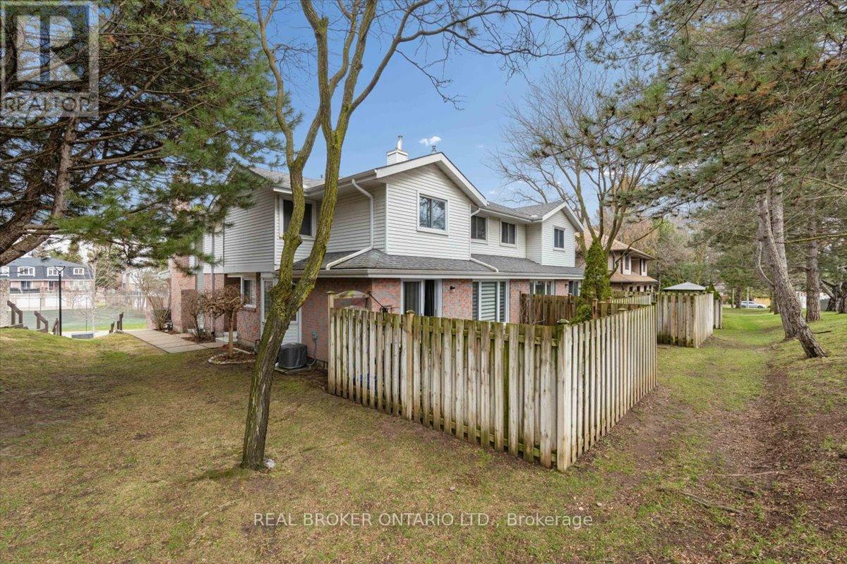 #3 481 BEECHWOOD DRIVE - 32