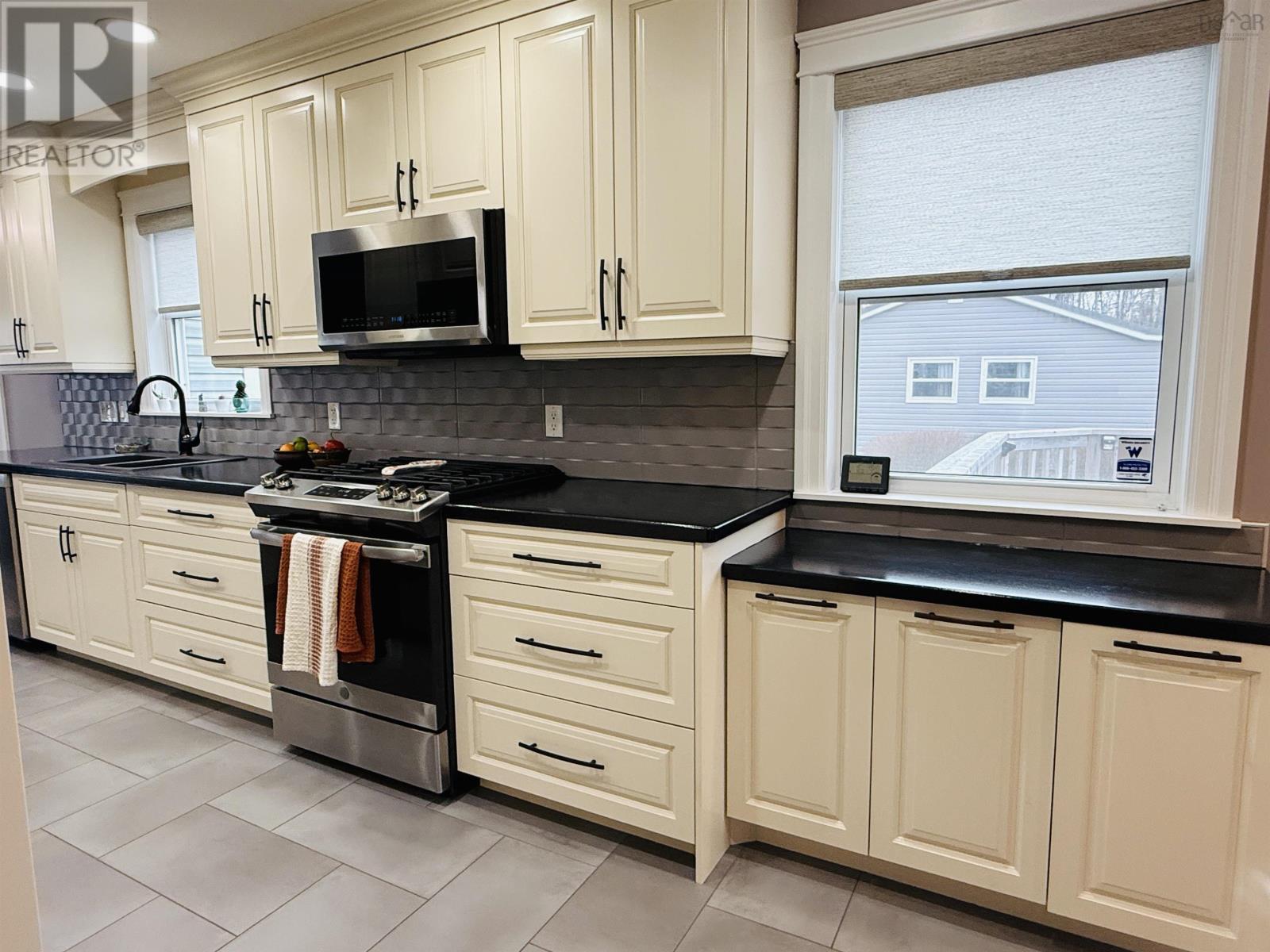 Property 15 of 51 of 79 & 81 Oak Lane, Loch Broom Loop