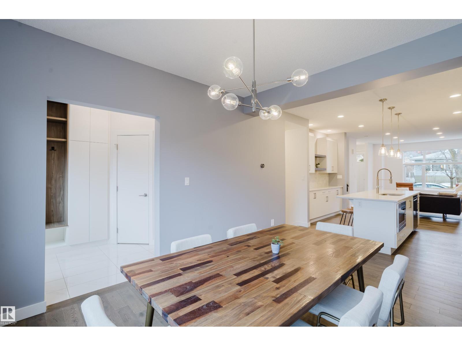 9612 72 AV NW, Edmonton