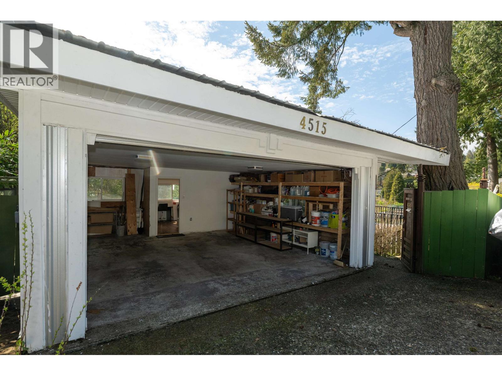 4515 STONEHAVEN AVENUE — photo 32