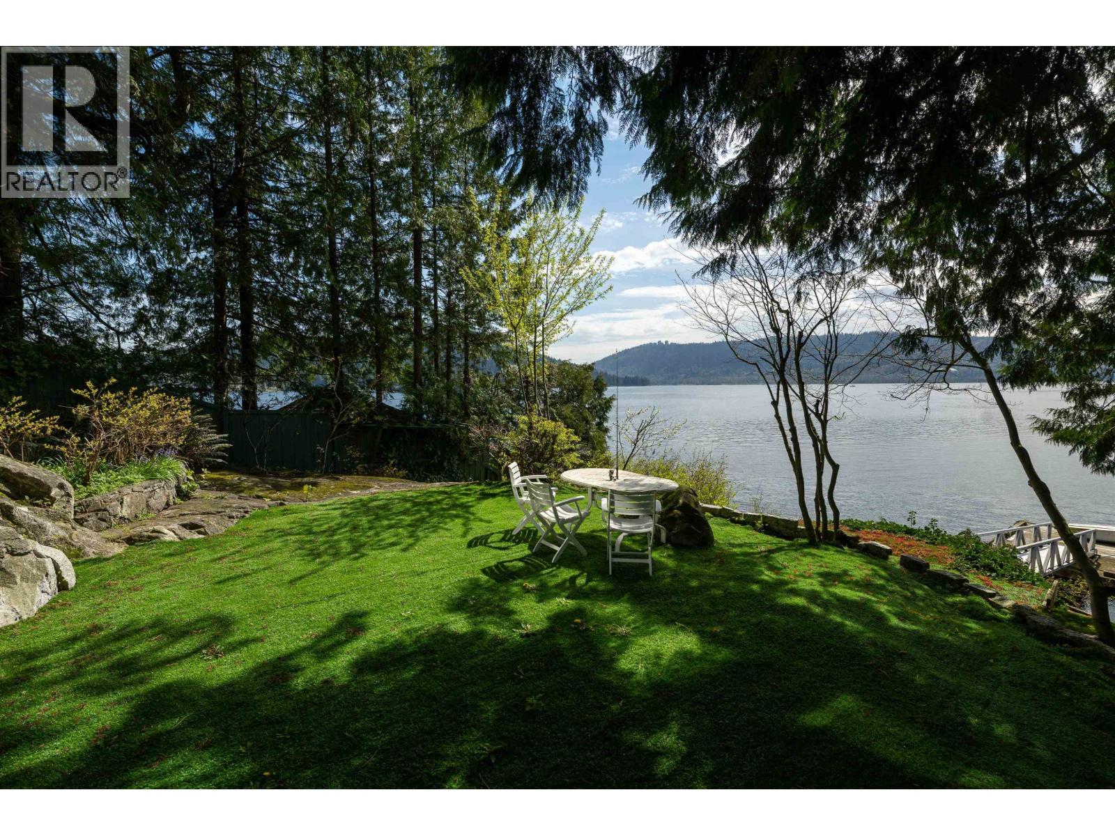 4515 STONEHAVEN AVENUE — photo 37