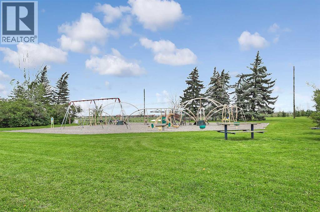 Single Family House Bungalow for Sale in   Street NE Winston Heights/Mountview Calgary 