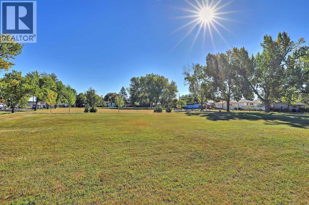 Single Family House Bungalow for Sale in   Street NE Winston Heights/Mountview Calgary 