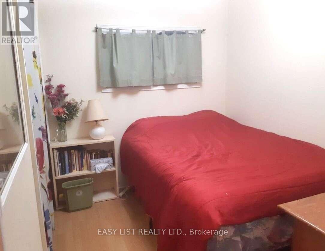 18 SUTTON DRIVE — photo 8