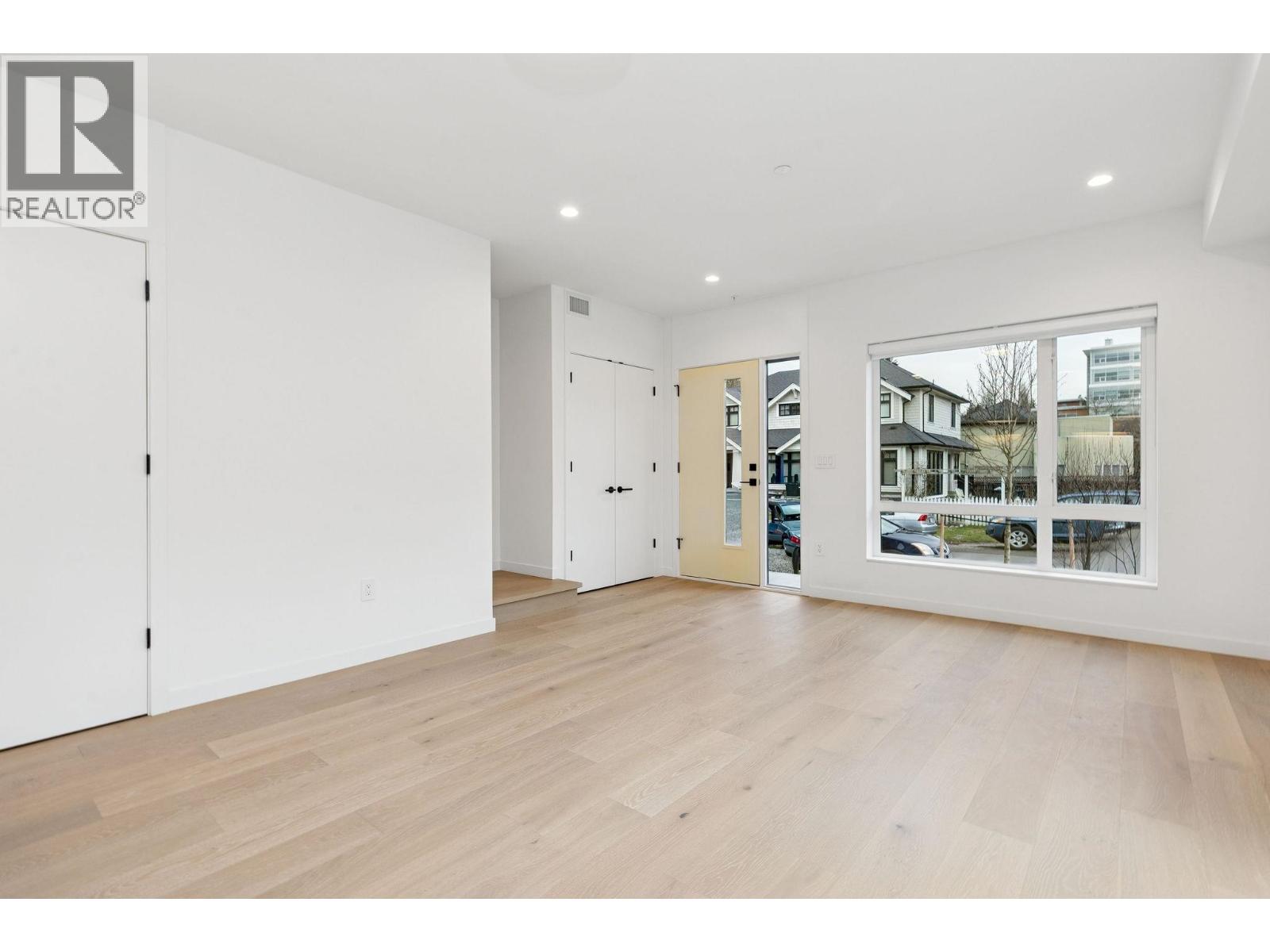 4817 LAUREL STREET, Vancouver