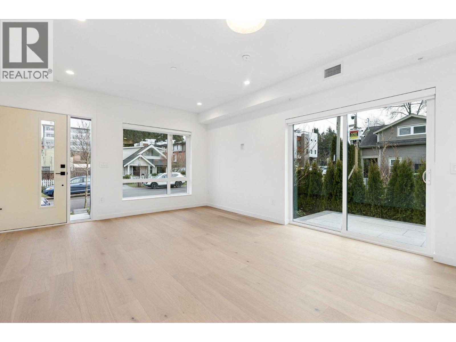 4817 LAUREL STREET, Vancouver