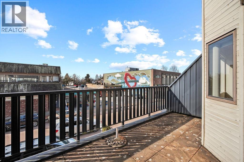 1465 CLYDE AVENUE