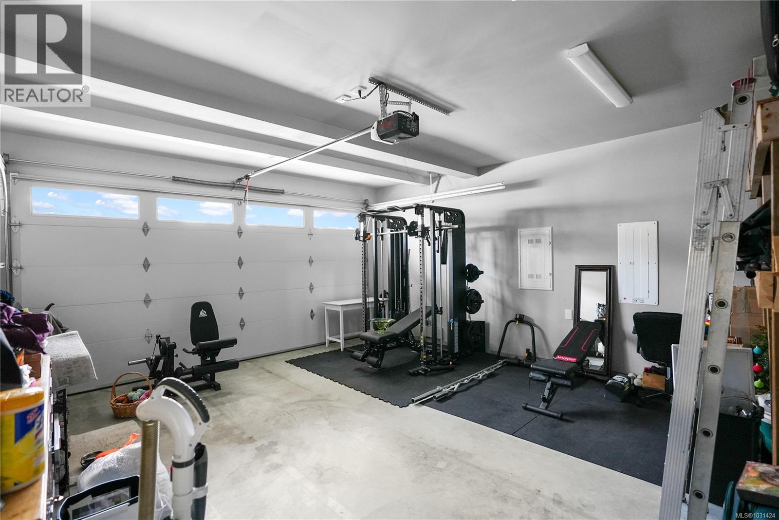 1184 SMOKEHOUSE CRES - 28