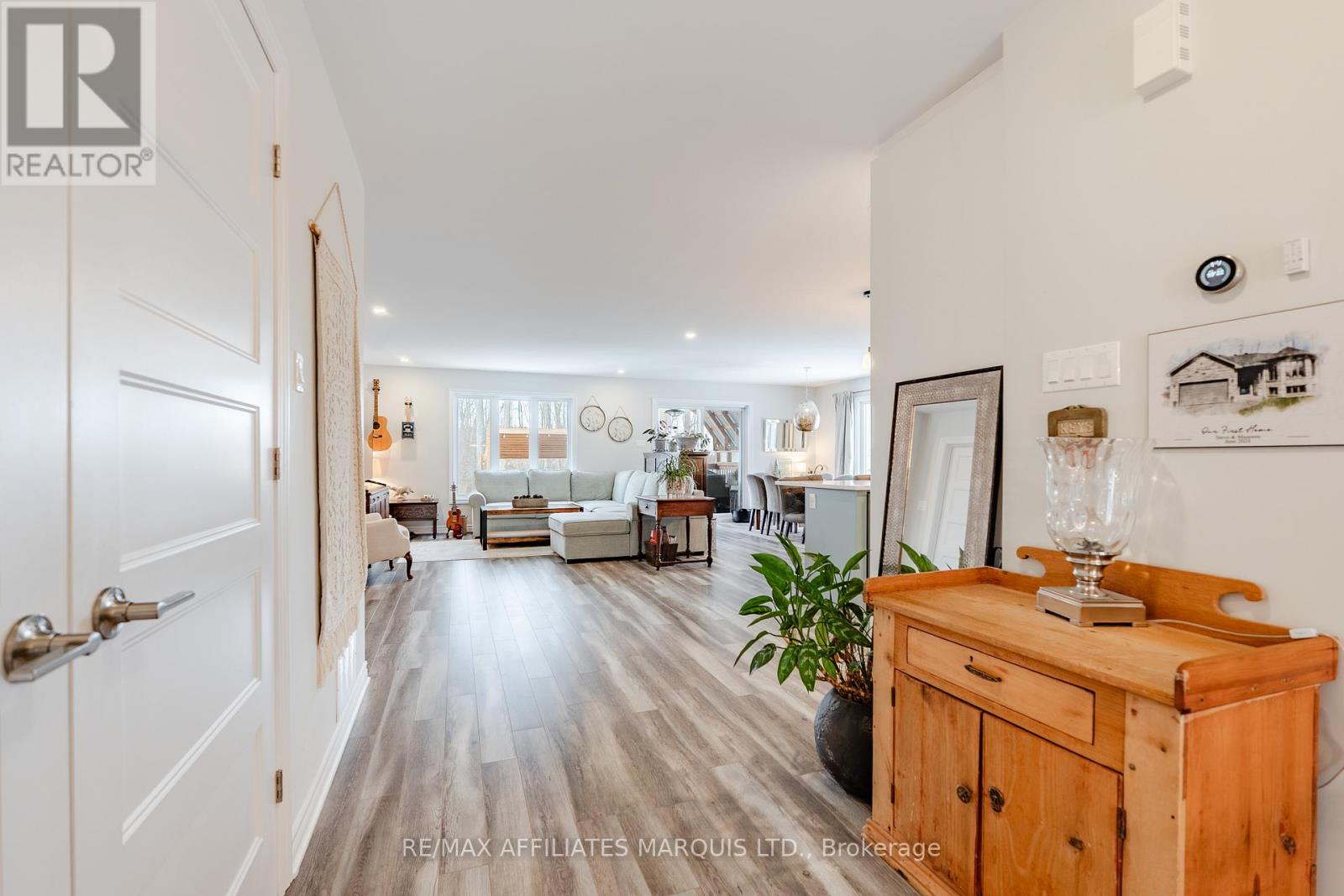 1108 NICOLAS CRESCENT - 16