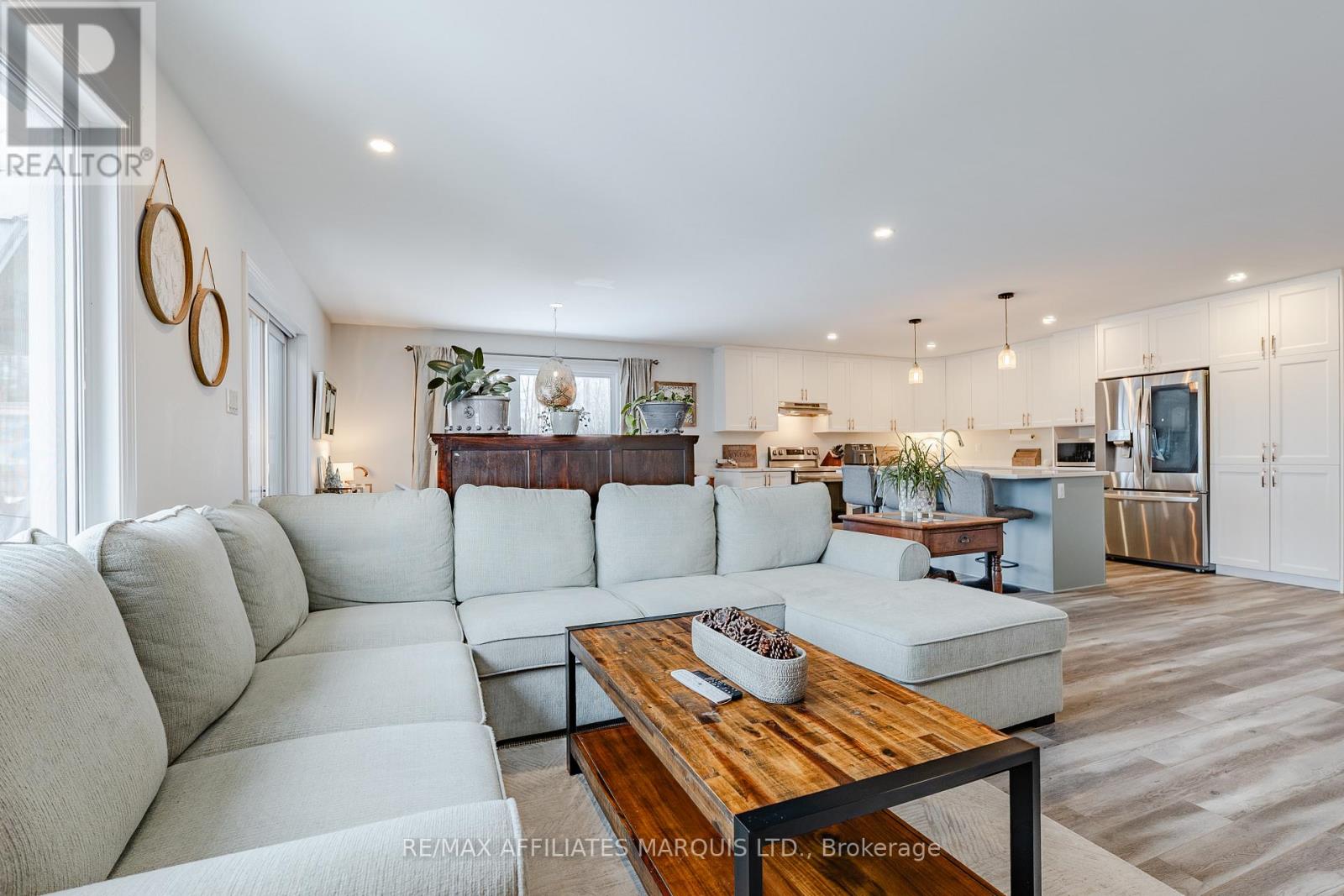 1108 NICOLAS CRESCENT — photo 20