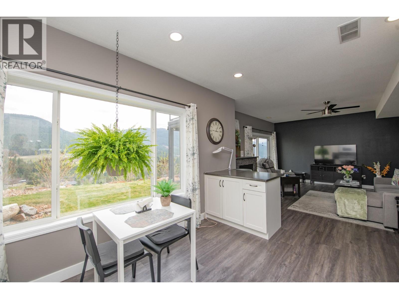 7104 Nakiska Drive - 26
