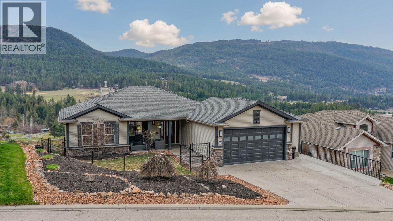 7104 Nakiska Drive, Vernon