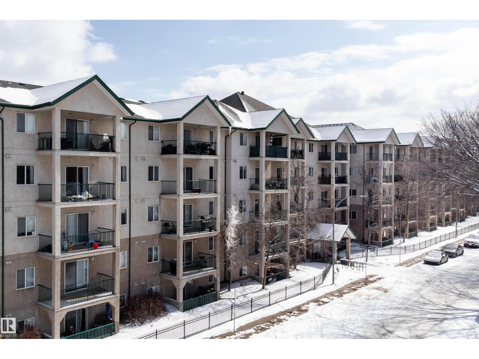 #231 11325 83 ST NW, Edmonton