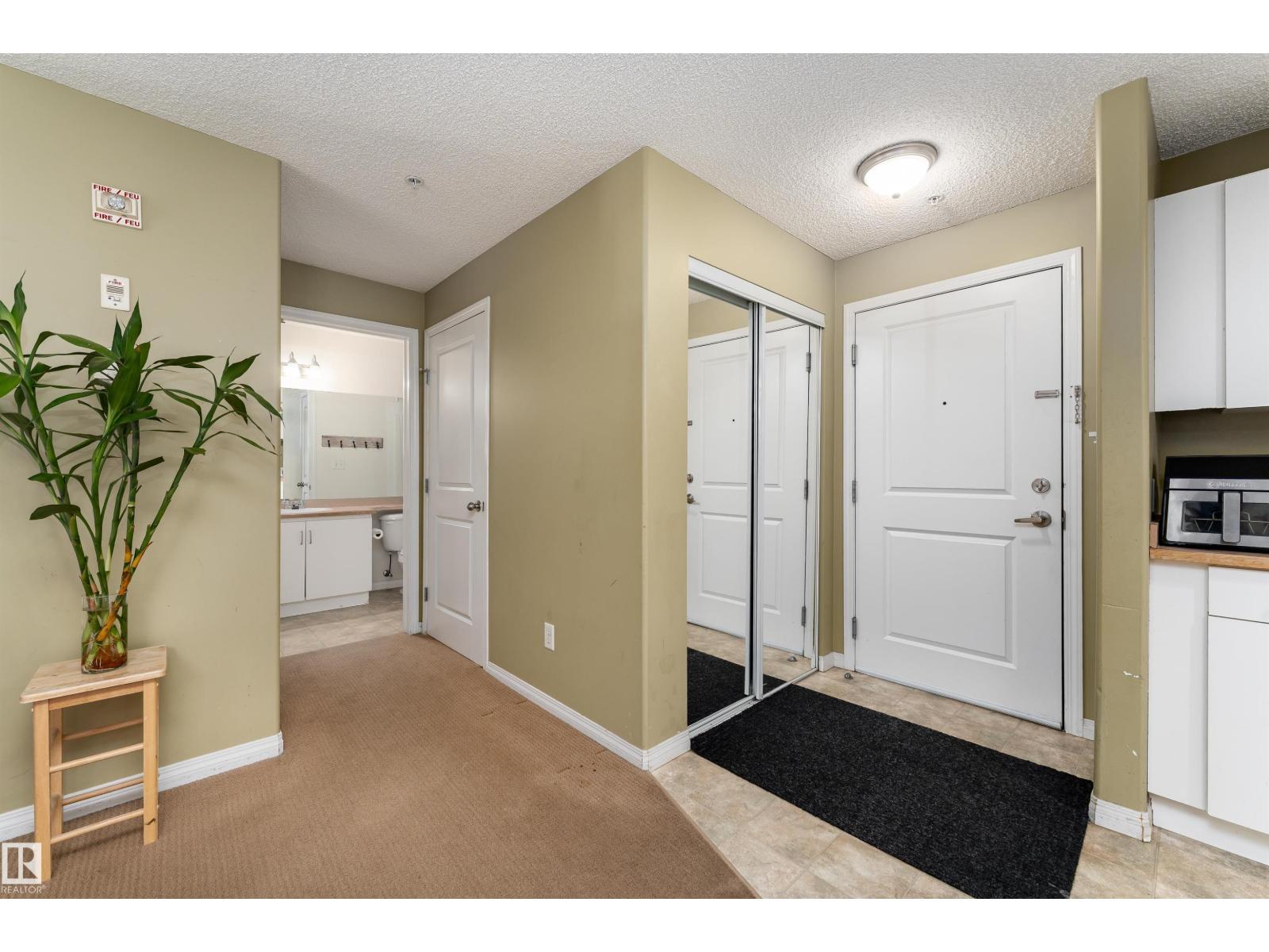 #231 11325 83 ST NW, Edmonton