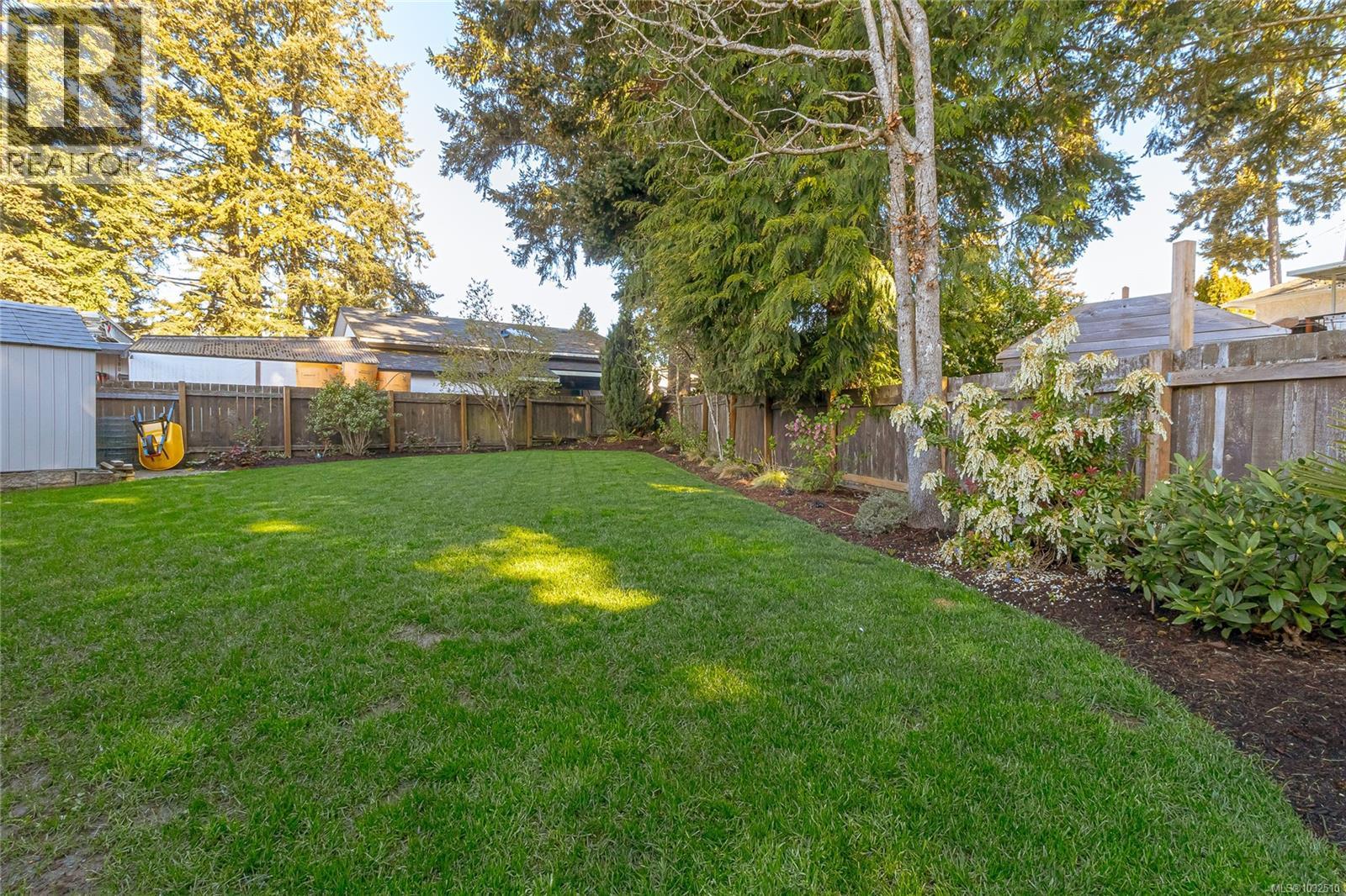 #B 614 EVANS DR - 22