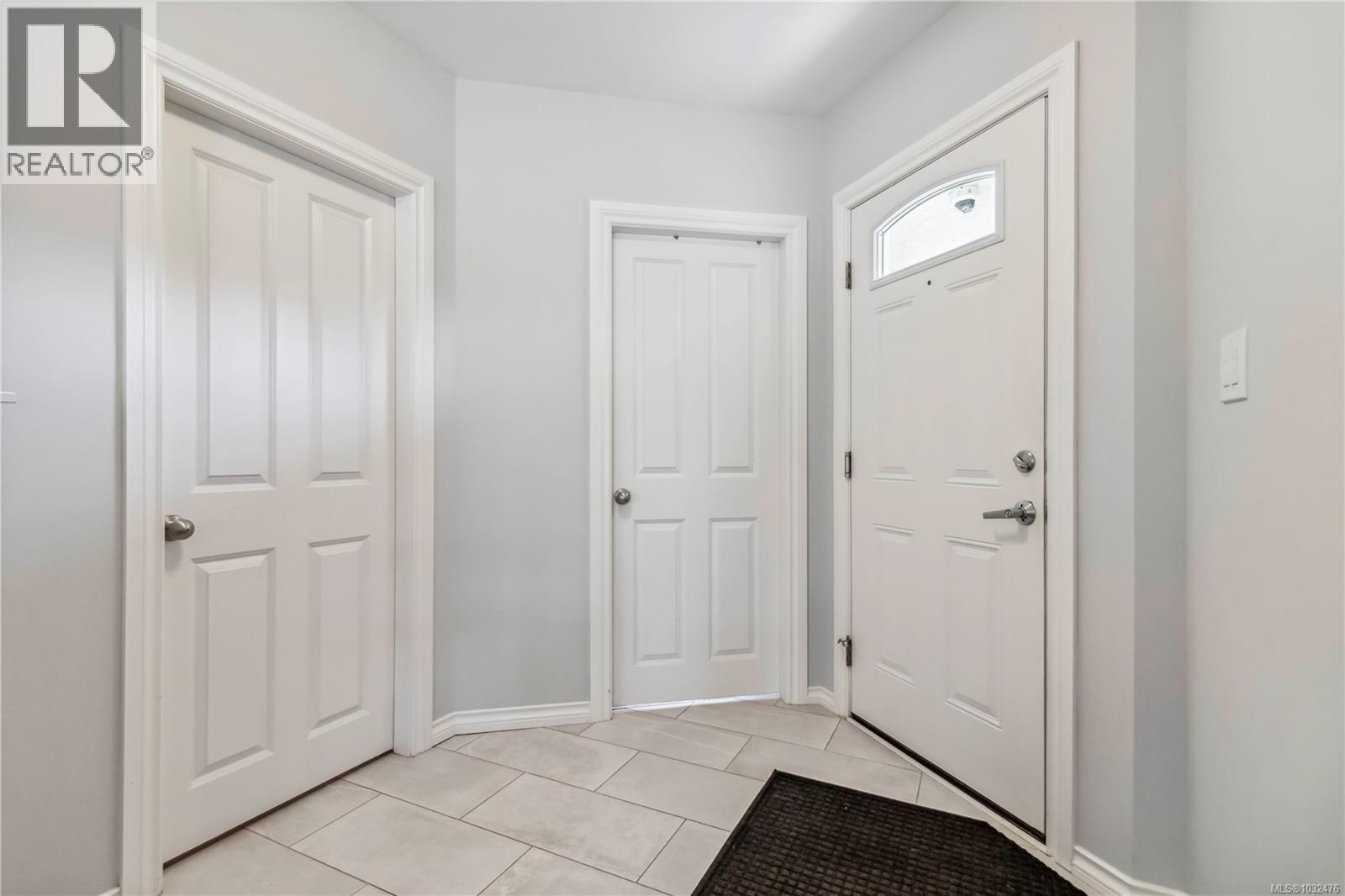 1112 CRAIGFLOWER RD - 10