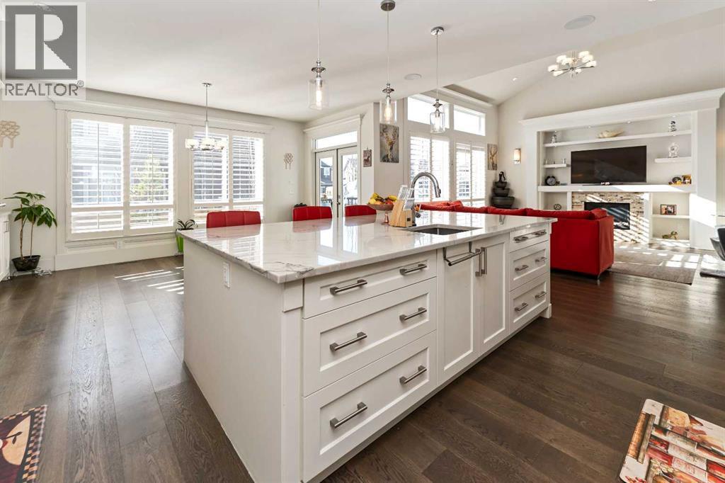 129 KINNIBURGH GARDENS - 8