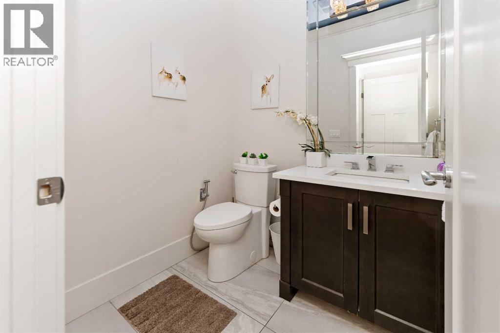 129 KINNIBURGH GARDENS - 5