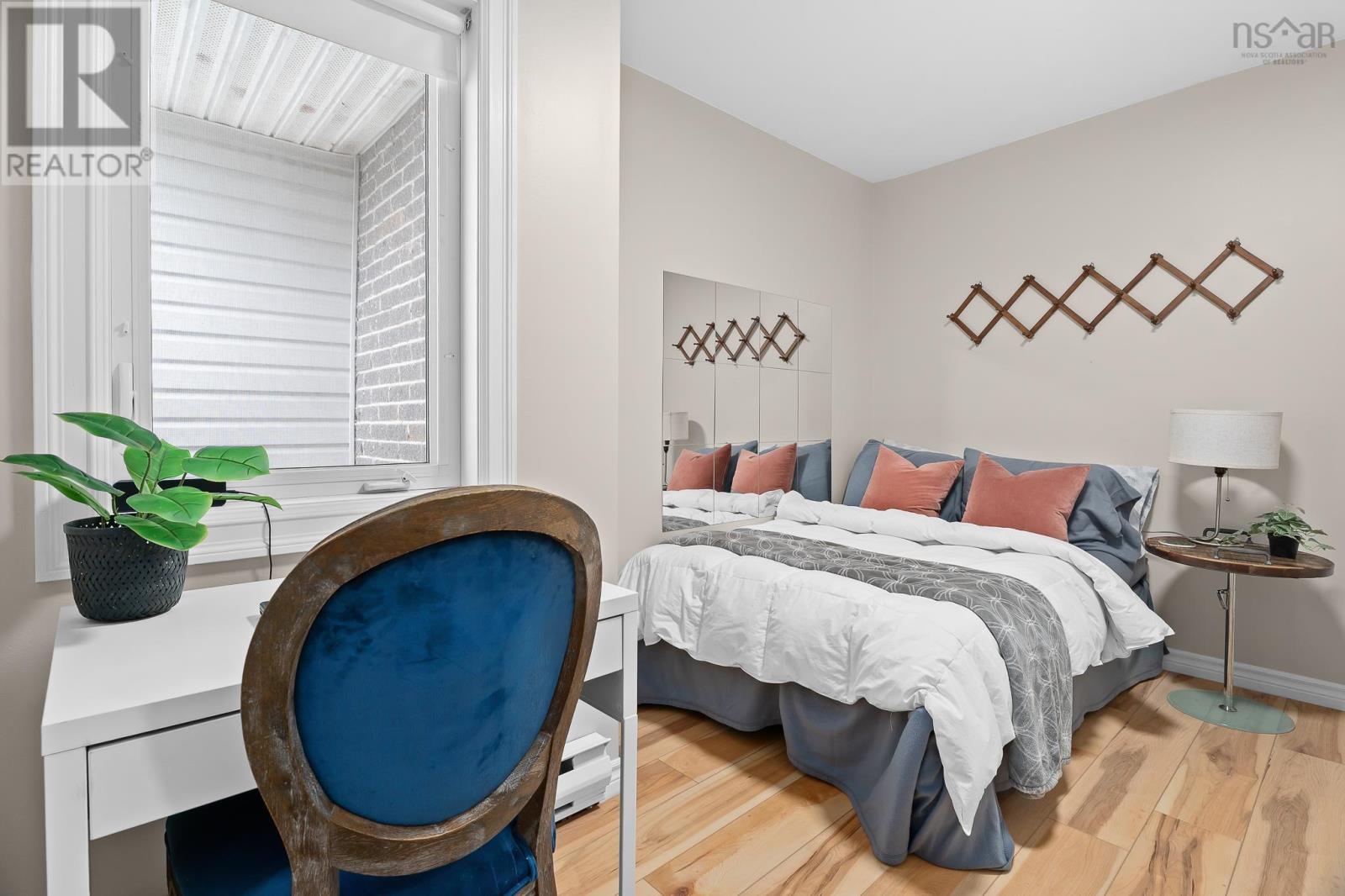 Property 23 of 48 of 161 Silistria Drive