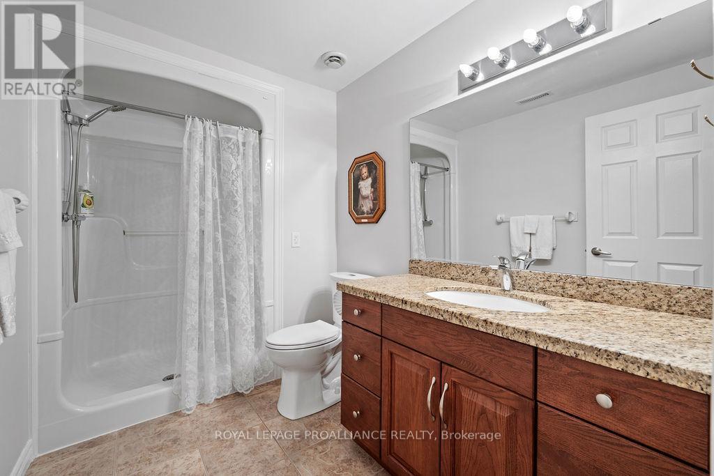 5 SIMCOE DRIVE — photo 48