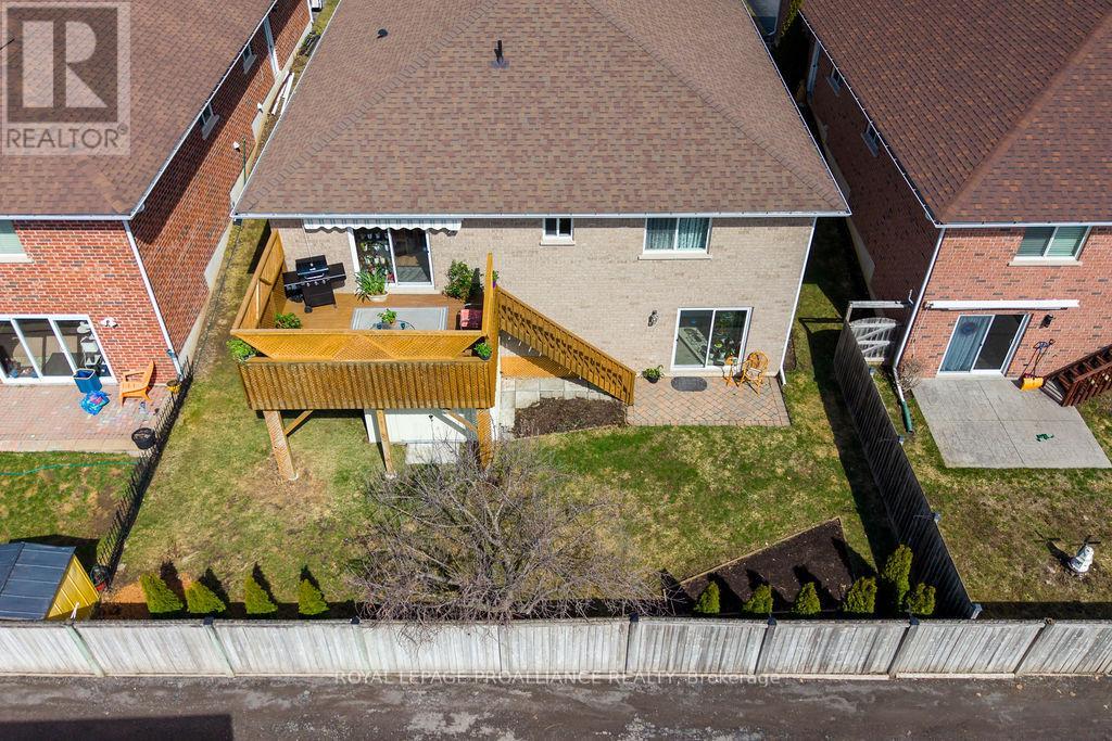5 SIMCOE DRIVE — photo 49