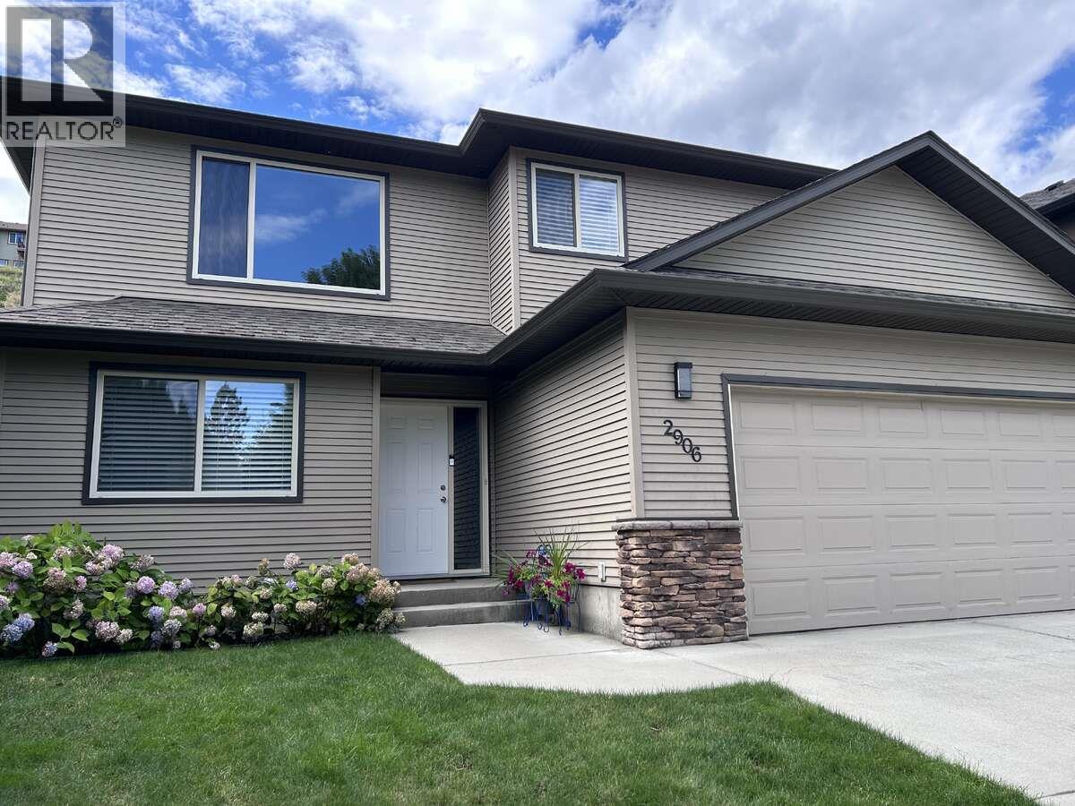 2906 Bentley Road, West Kelowna